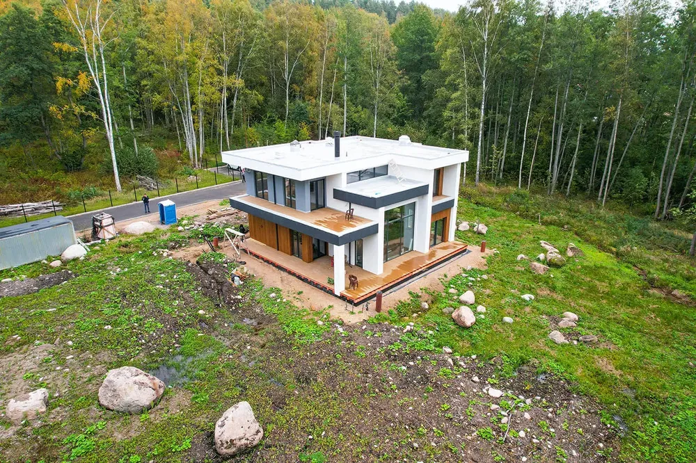 Малоэтажное строительство монолитного дома 191 м²: кейс из Курортного района